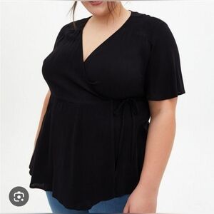 Torrid Sz 1  Black Wrap Blouse